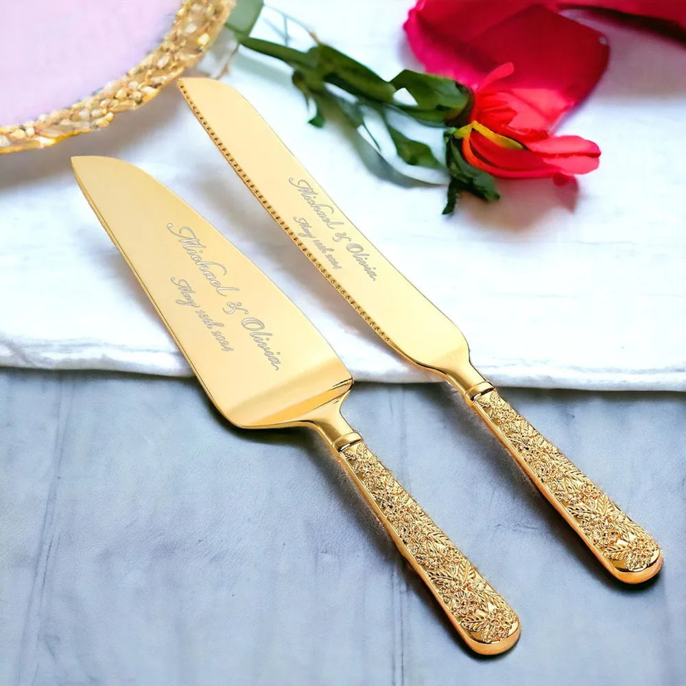 Engraved Wedding Cake Set