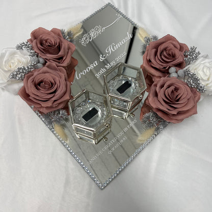 Square Design Ring Plates